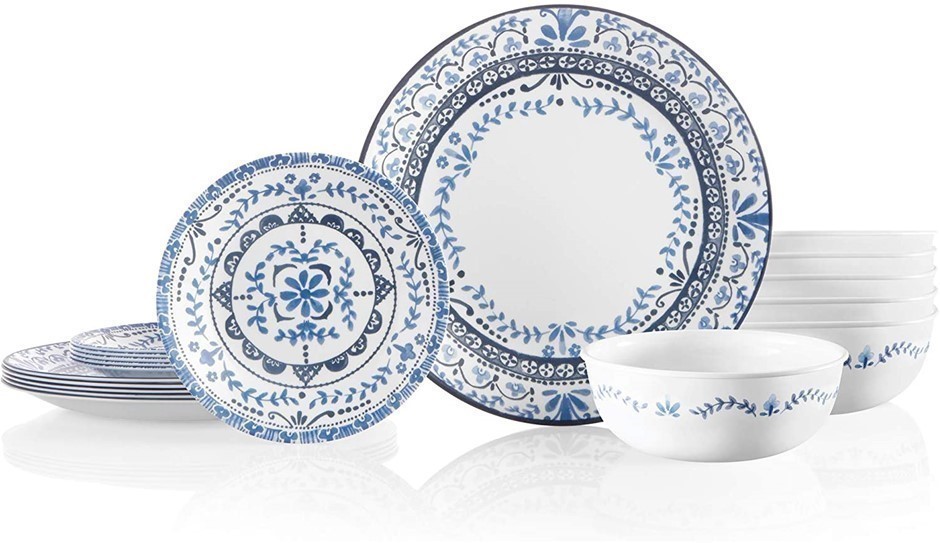 CORELLE Signature 18pc Dinnerware Set, Blue & White. Buyers Note