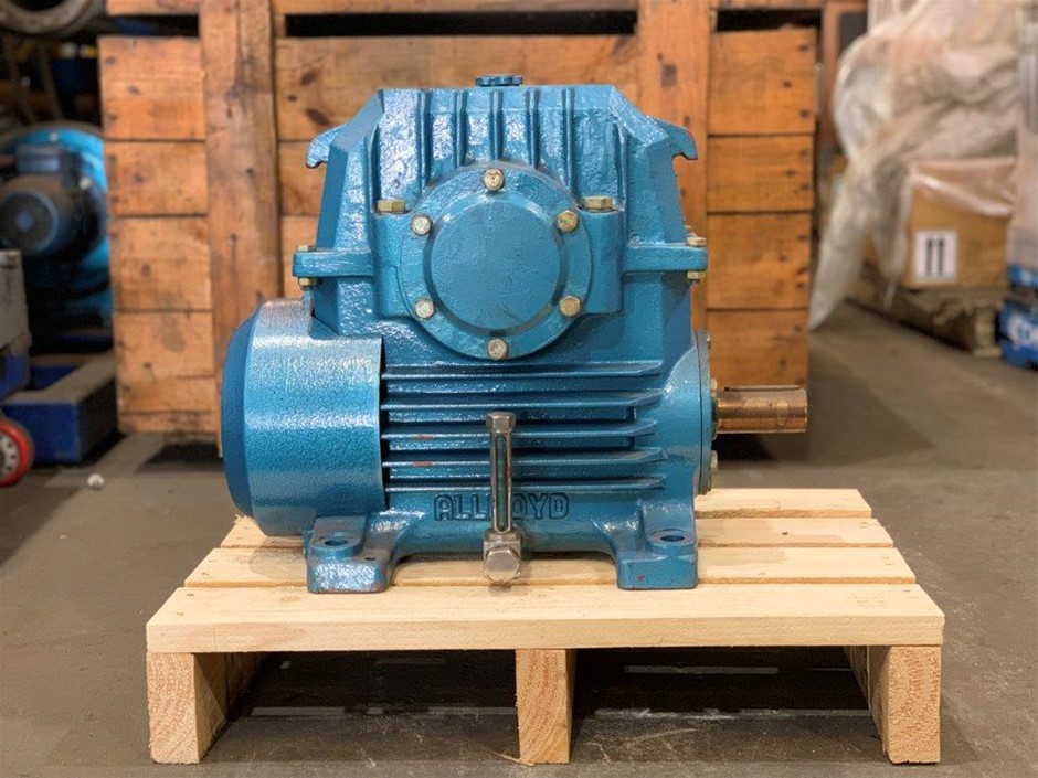 Qty 39 x “ALLROYD” Heavy Duty Worm Gear Reducers Auction (00013020821