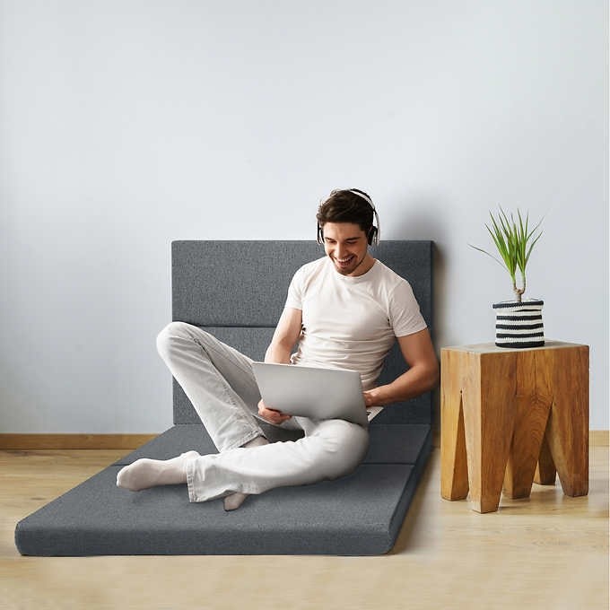 Novaform on sale folding mattress