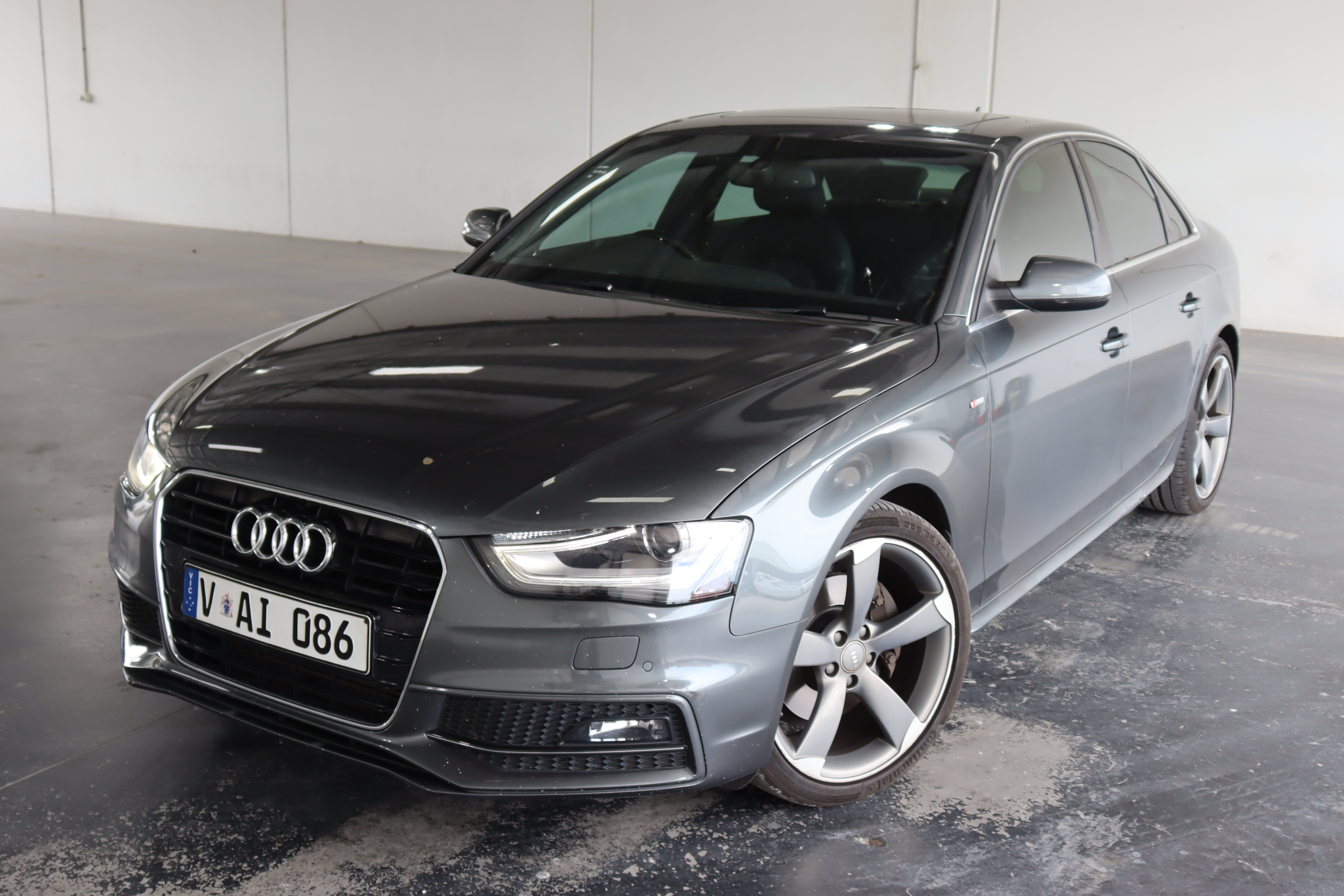 Audi a4 quattro on sale s line 2014