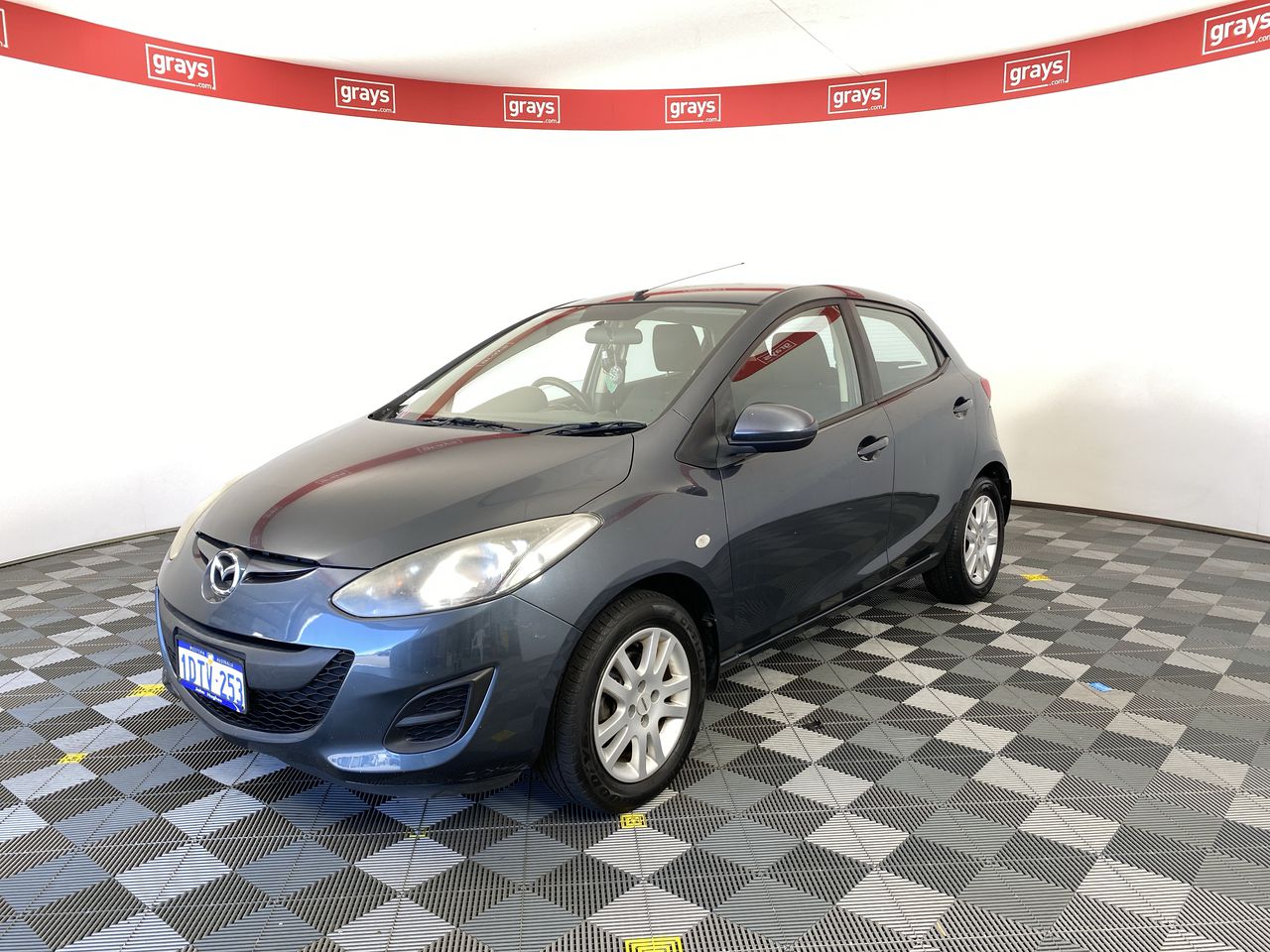 2011 Mazda 2 Neo DE Manual Hatchback Auction (0001-9028947) | Grays ...