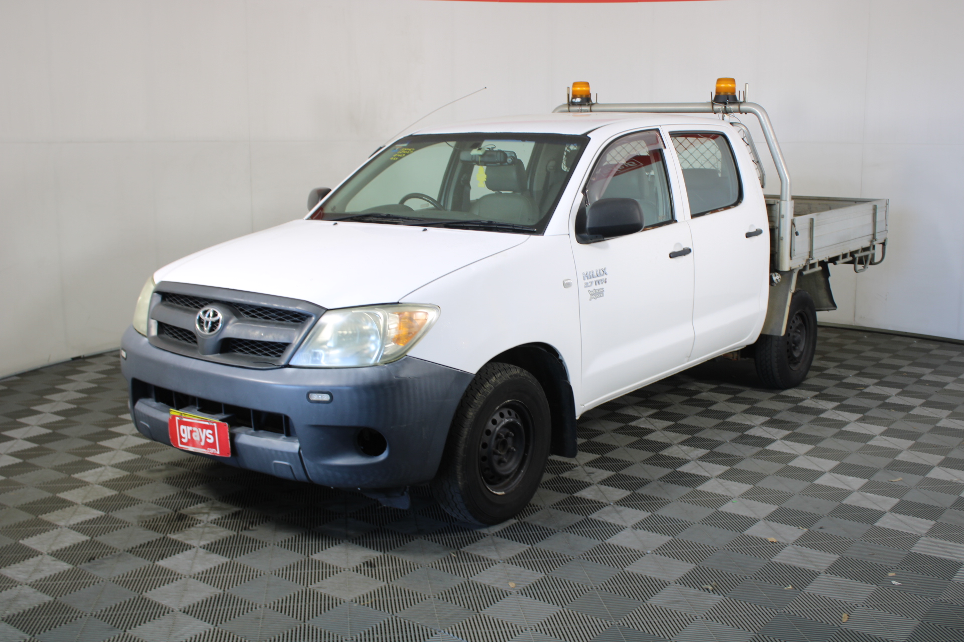 2006 Toyota Hilux 4x2 Workmate TGN16R Manual Dual Cab Auction (0001 ...