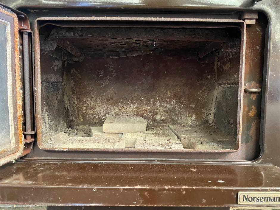 Norseman Slow Combustion Wood Heater/Fireplace Auction (0002-7037405) |  Grays Australia