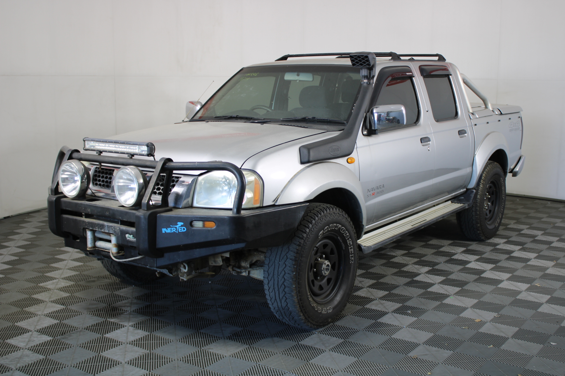 2005 Nissan Navara ST-R 4X4 DOUBLE CAB D22 Turbo Diesel Manual Dual Cab ...