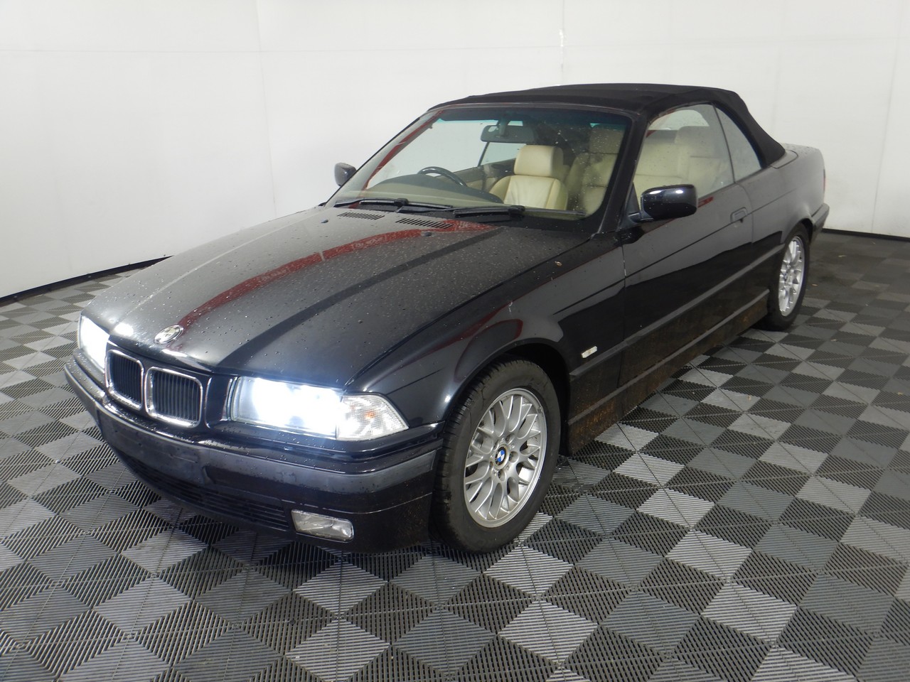 1998 BMW 3 28Ci E36 Automatic Convertible (WOVR-INSPECTED) Auction ...