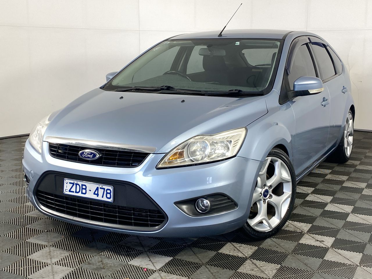 2009 Ford Focus LX LV Automatic Hatchback Auction (0001-20045981 ...