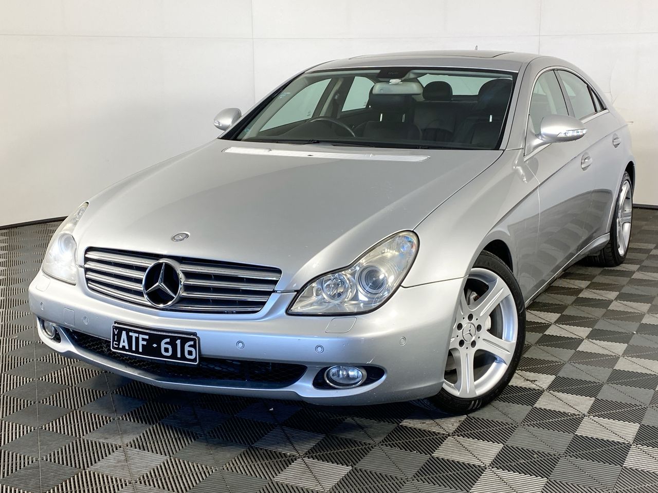 2006 Mercedes Benz CLS-Class CLS 350 C219 Automatic Coupe Auction (0001 ...