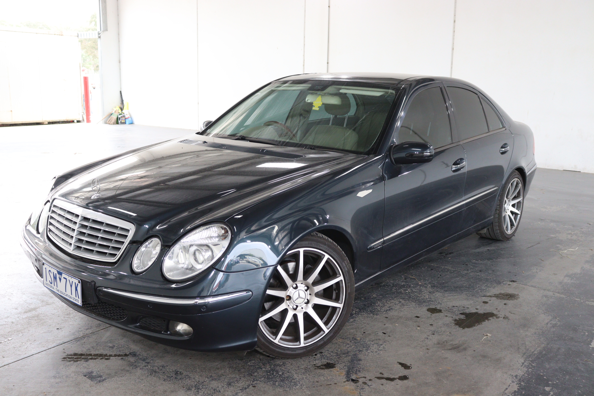 2002 Mercedes Benz E500 Elegance W211 Automatic Sedan Auction (0001 ...