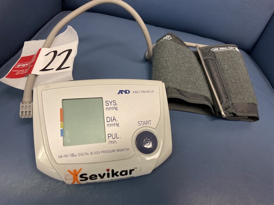 Sevikar Digital Blood Pressure Monitor Auction (0022-5048656) | Grays ...