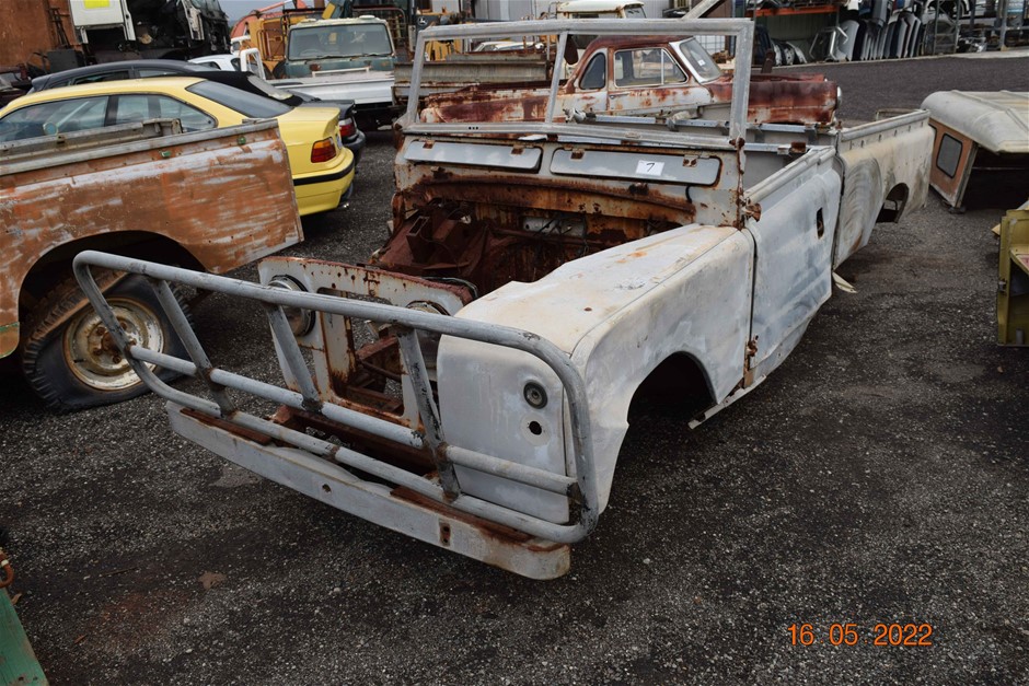 Early Series Land Rover 4WD LWB UTE Chassis & Body Auction (00079031693) Grays Australia