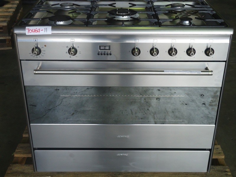 Refurbished deals freestanding oven