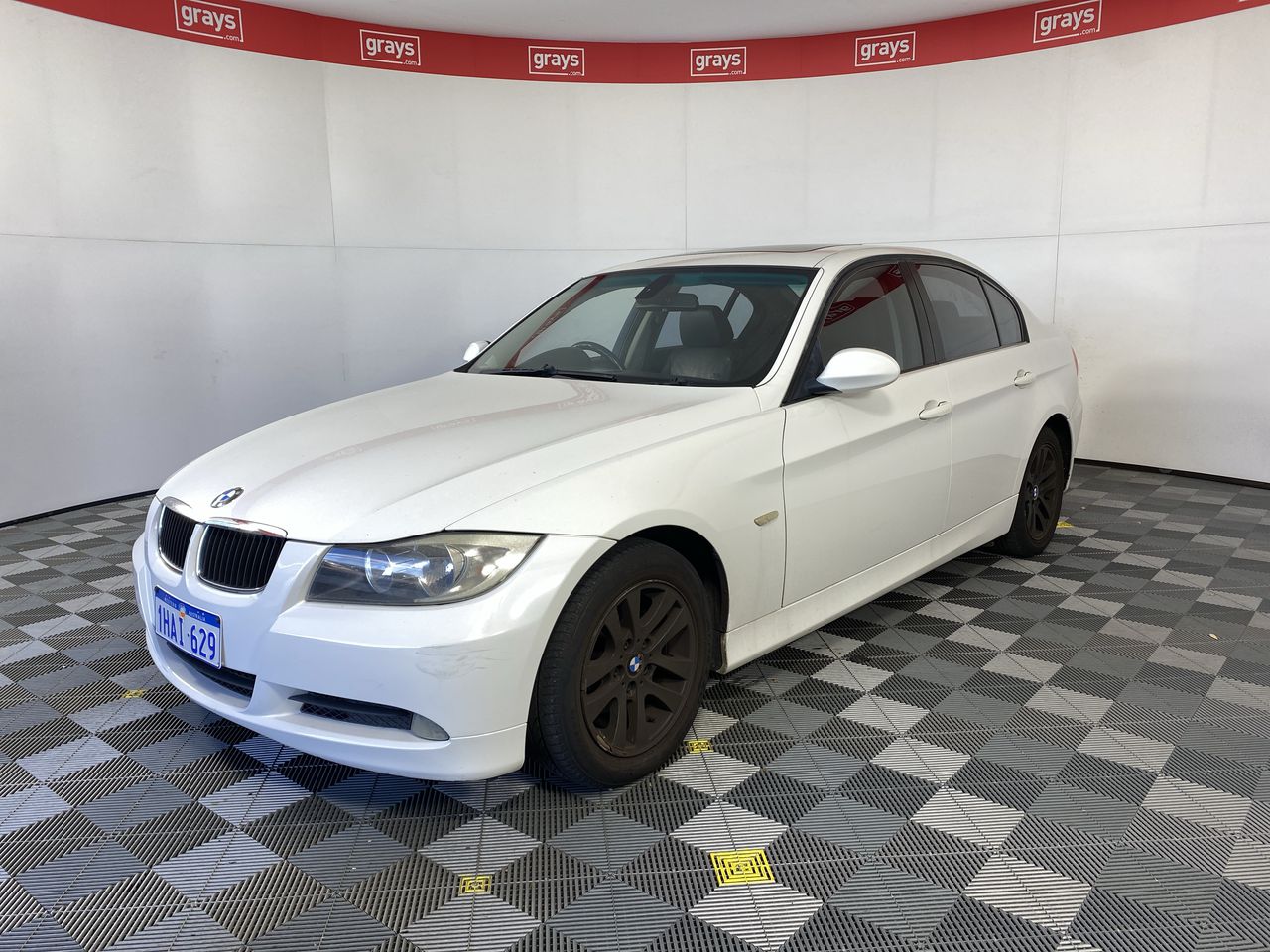 2007 BMW 320i E90 Automatic Sedan Auction (0001-9033095) | Grays Australia