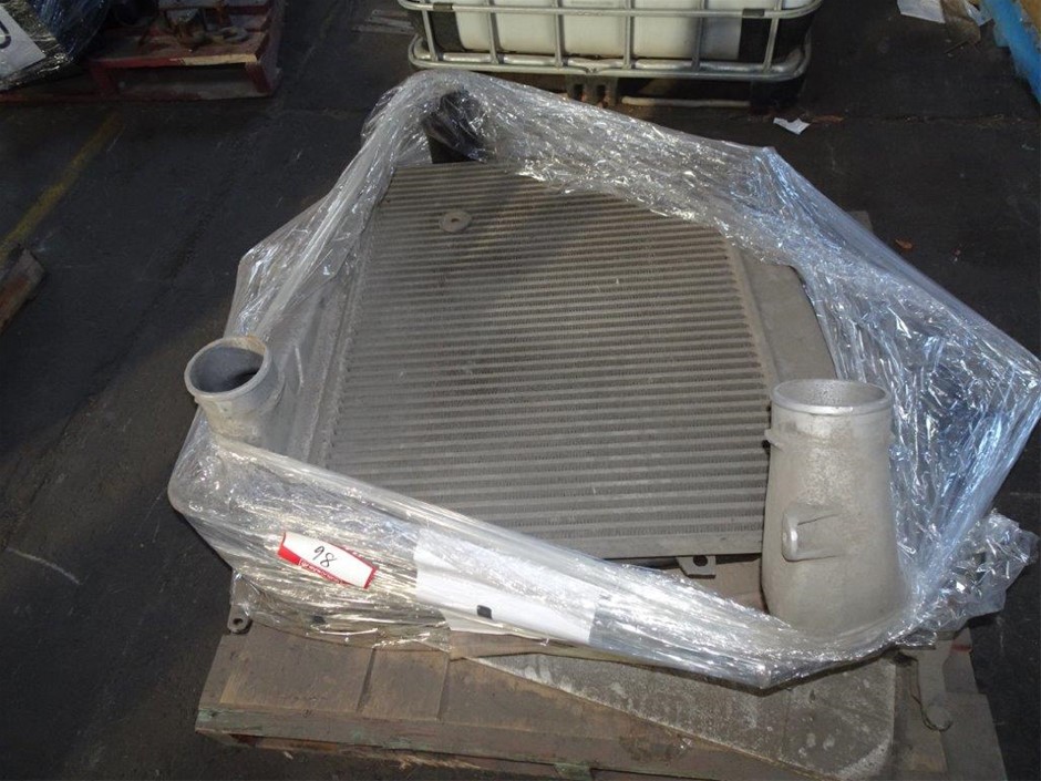 Freightliner Truck Intercoolers Auction (01428015377) Grays Australia