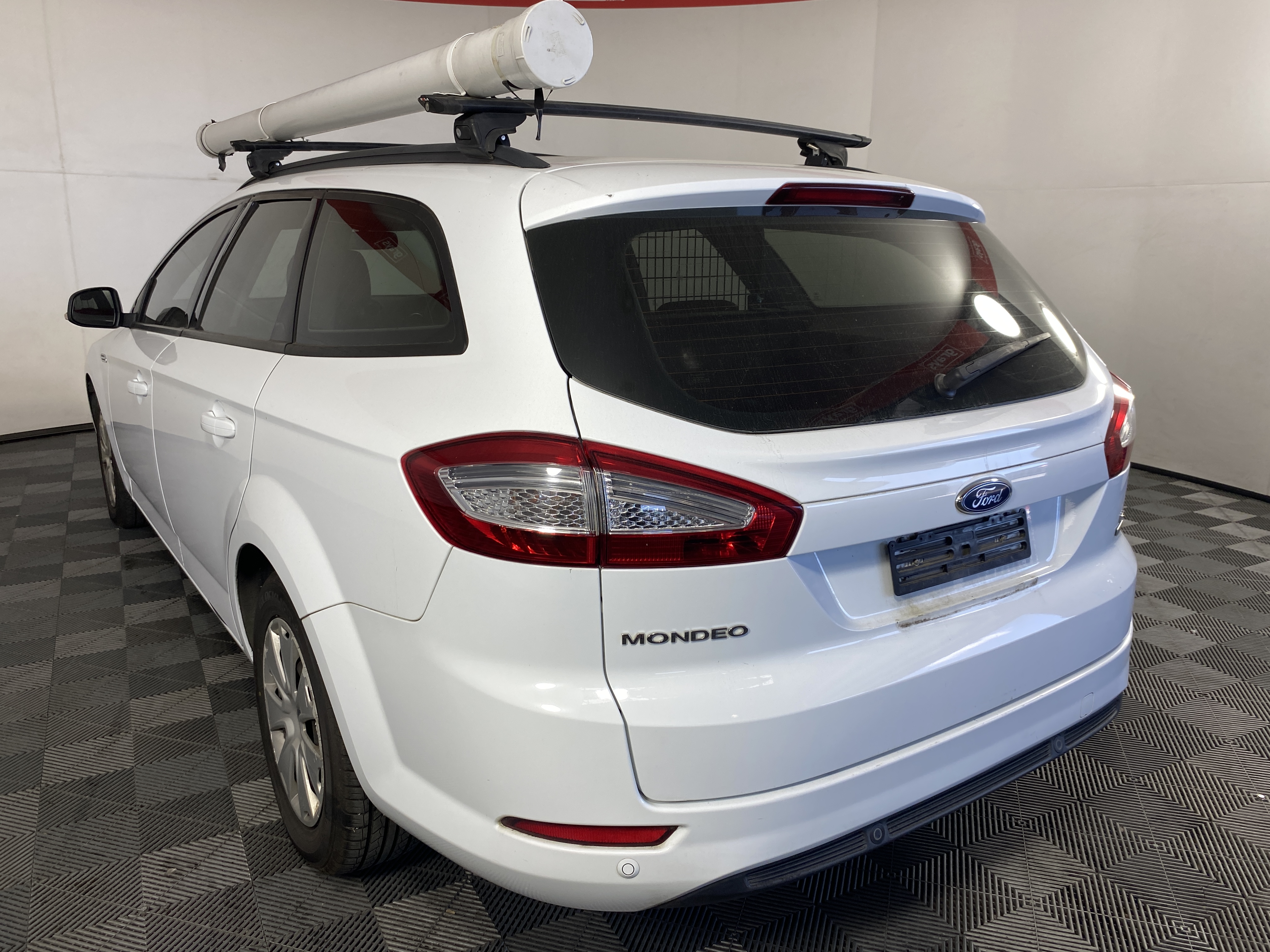 Ford mondeo wagon roof racks hot sale