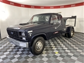 1981 FORD F350 V8 Automatic Tow Truck