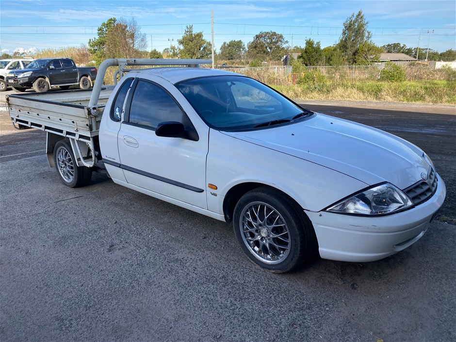 2000 Ford Falcon AU Manual V8 Utility Auction (0001-5049708) | Grays ...