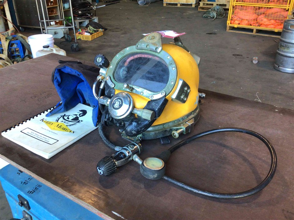 Diving helmet Kirby Morgan 37 - PS Auction - We value the future - Largest  in net auctions