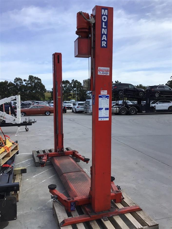 Molnar 2 Post Hydraulic Hoist Auction (0002-3023000) | Grays Australia