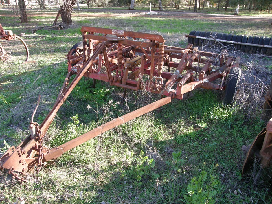 Scarifier - Horwood Bagshaw 19 Tyne NNB Auction (0130-5007106) | Grays ...