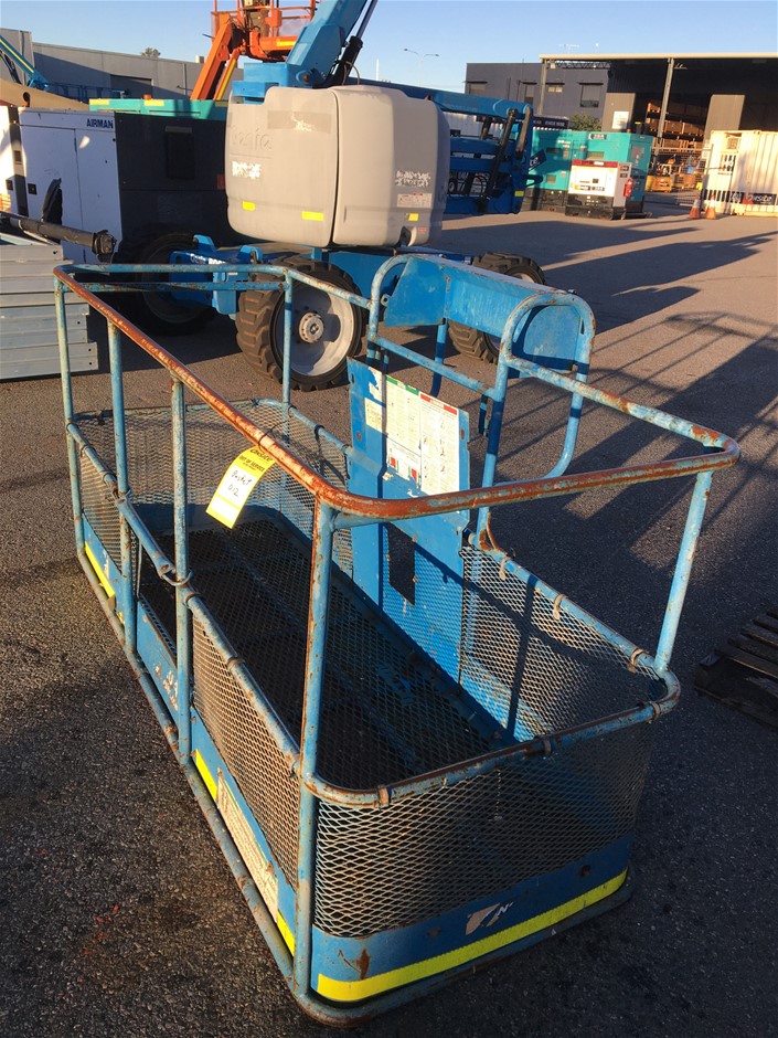 Used Genie Boom Lift Basket (Kwinana) Auction (01369033805) Grays