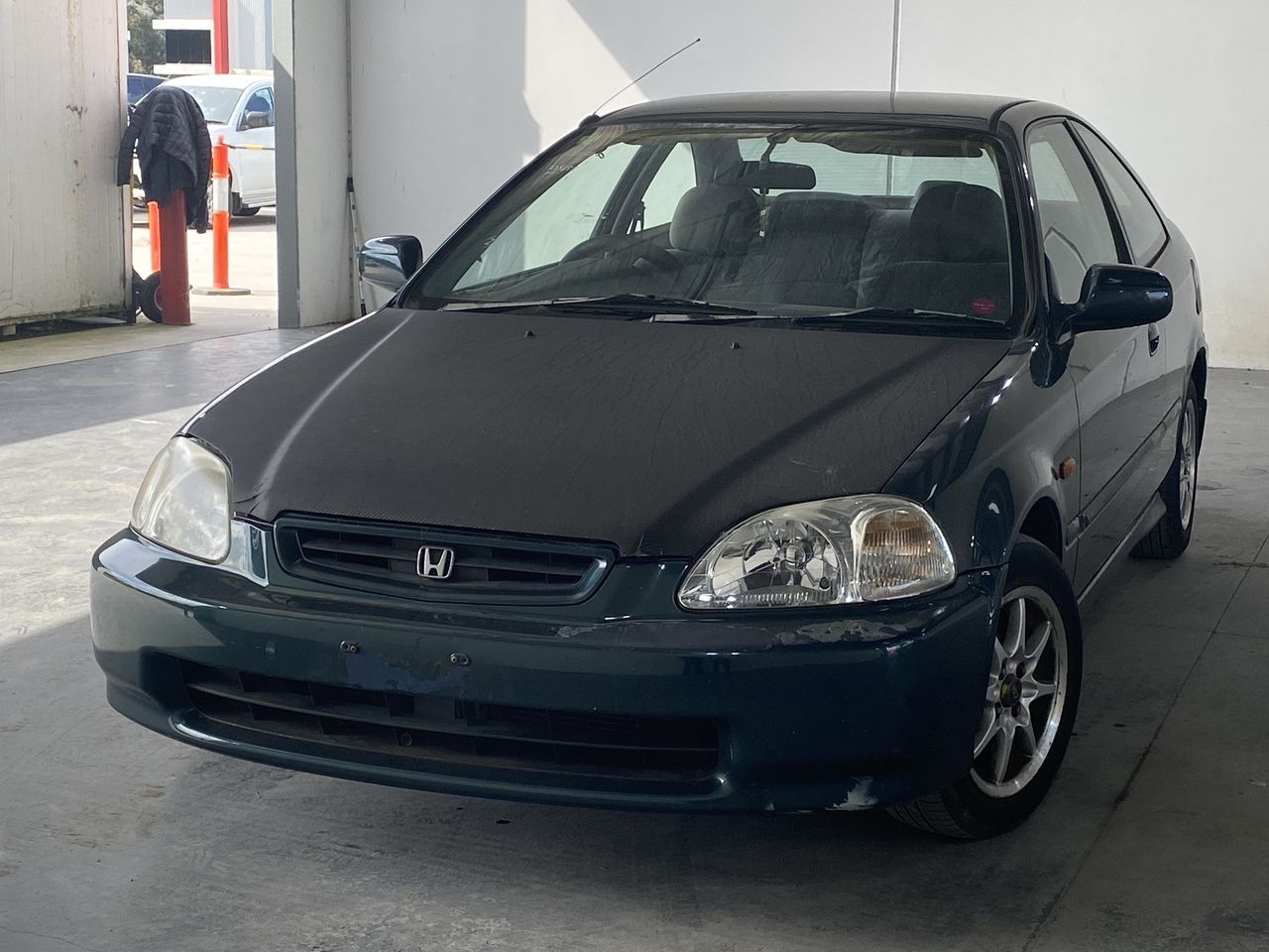 1997 Honda Civic Automatic Coupe Auction (0001-20060922) | Grays Australia