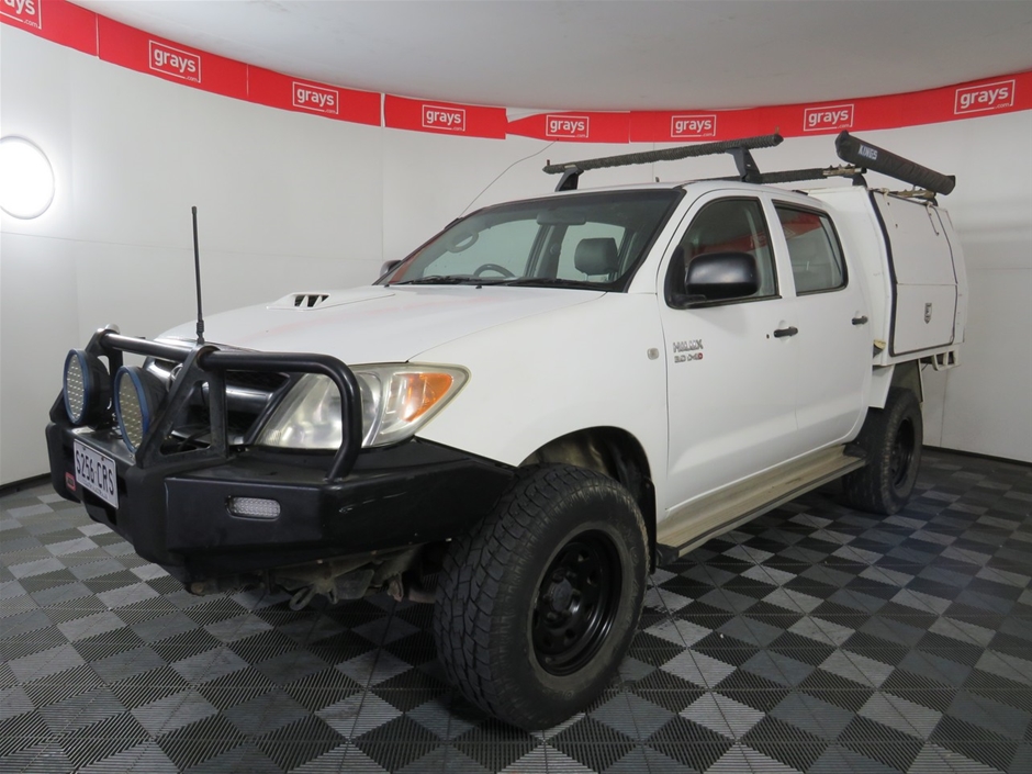 2005 Toyota Hilux SR (4x4) KUN26R Turbo Diesel Manual Dual Cab Auction ...