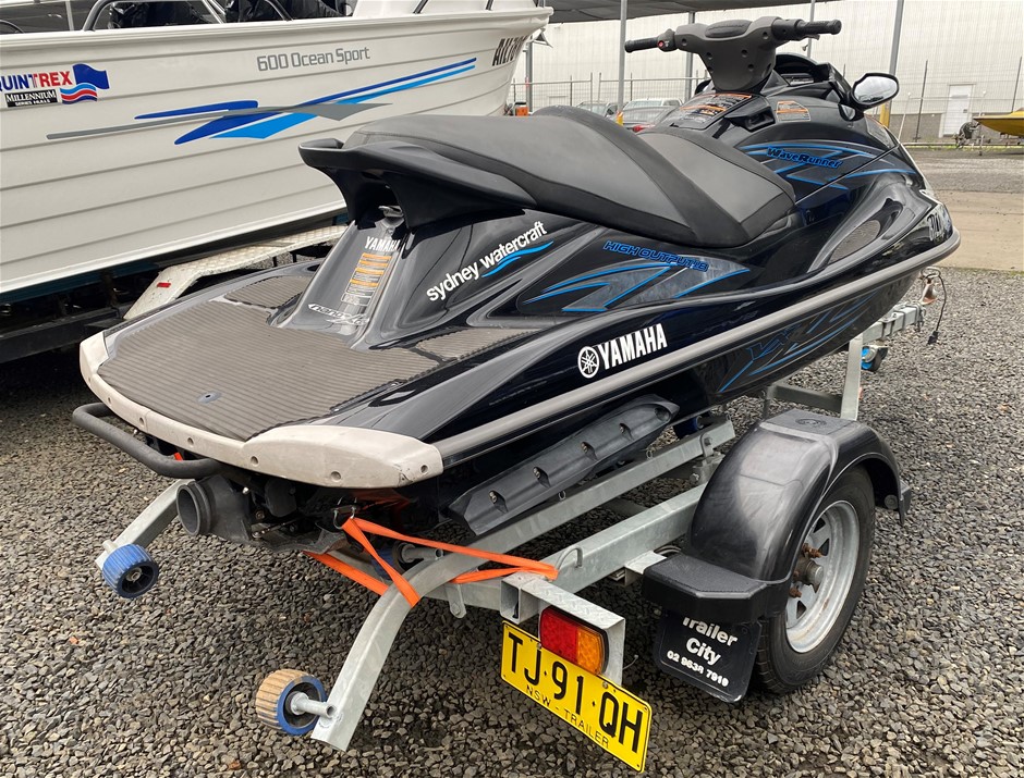 YAMAHA WAVERUNNER VXR1800 Auction (0001-10081124) | Grays Australia