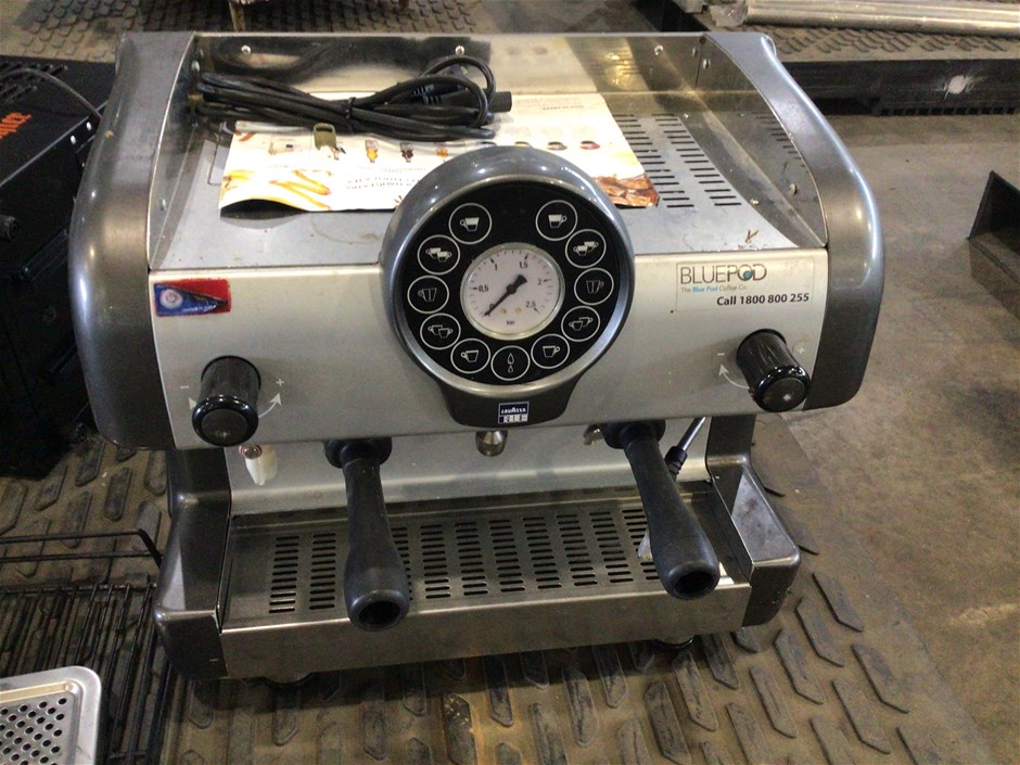 LavAzza Blue Commercial Coffee Machine Auction (01598016306) Grays