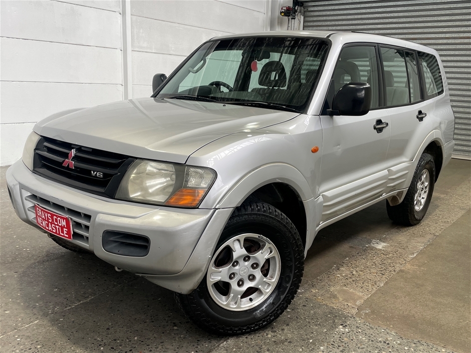 Mitsubishi Pajero 2000
