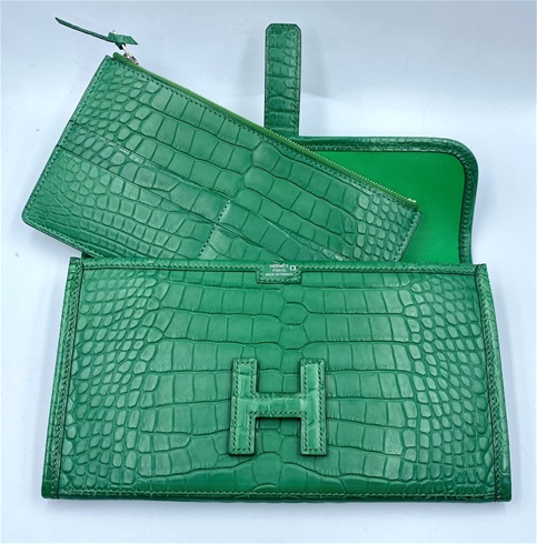 Sold at Auction: HERMES - New w/ Tags - Jige Duo wallet 2019