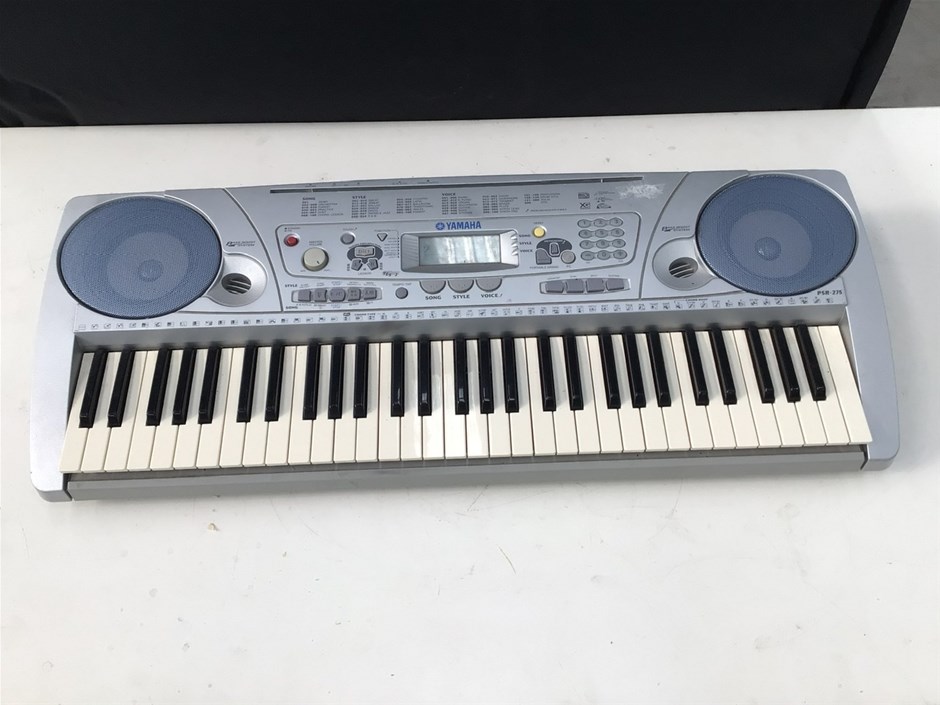 3 x Yamaha PSR-275 Portable Electric Keyboards Auction (0006
