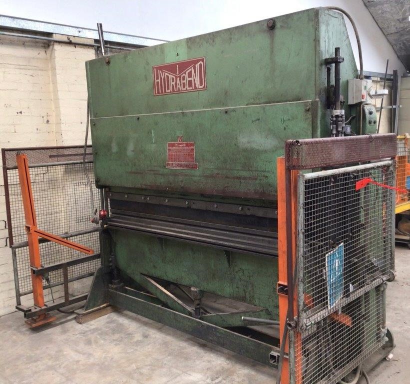 Hydrabend Hydraulic Press Brake with Safety Guards Auction (0007