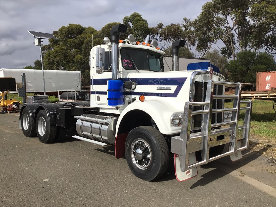 1986 Kenworth W924 (6 x 4) Cab Chassis Truck Auction (0001-3024001 ...