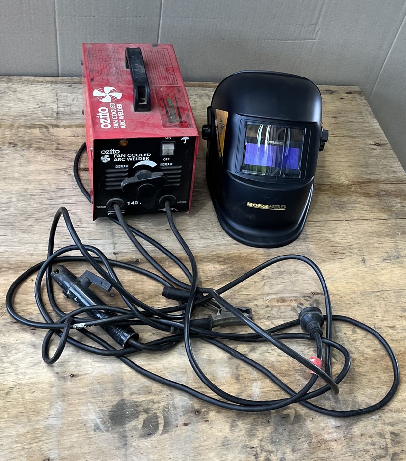 Ozito Fan Cooled ARC Welder With Boss Welding Helmet Auction (0011