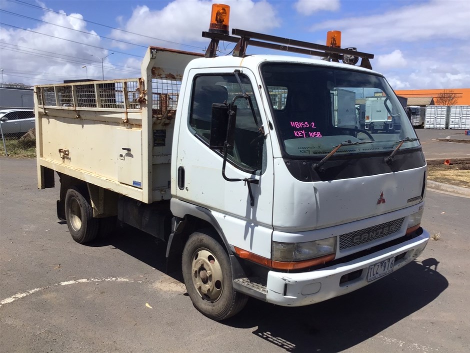 2005 Mitsubishi Canter L 500/600 (4 x 2) Tipper Truck