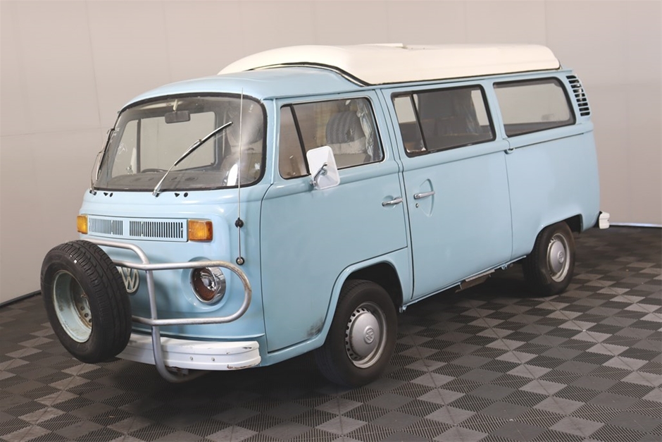1975 Volkswagen Kombi Manual Campervan