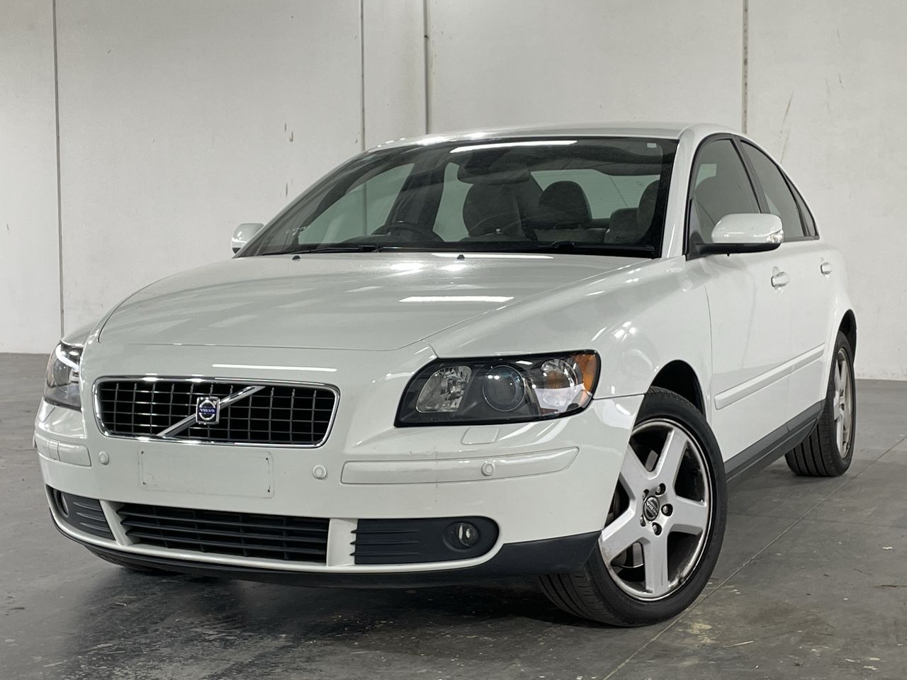 2006 Volvo S40 T5 AWD Automatic Sedan
