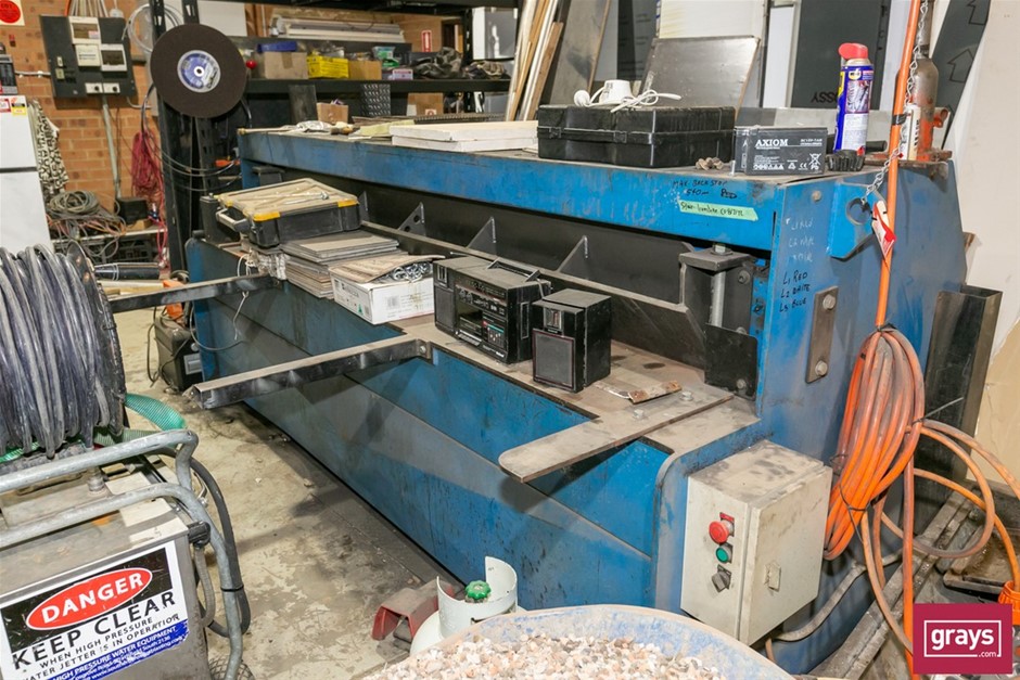 Landscaping Gear, Pan Brake, Guillotine and More