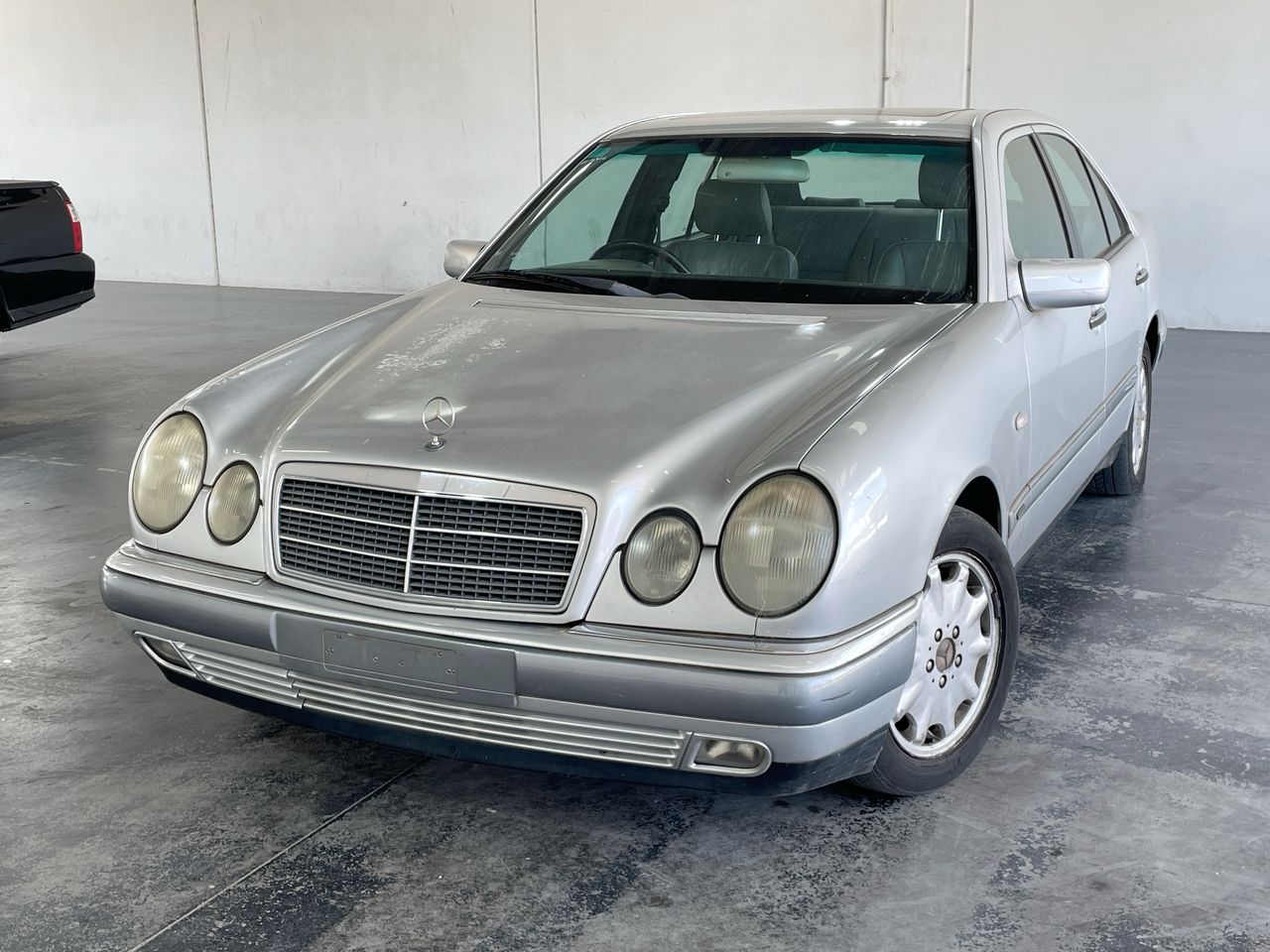 1998 Mercedes Benz E320 Elegance W210 Auto