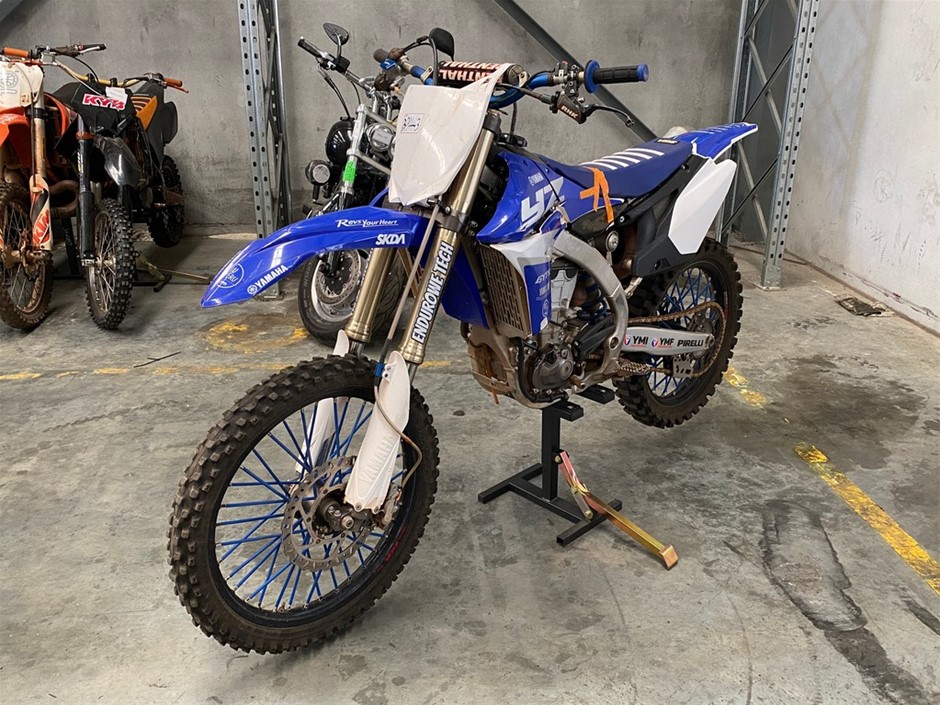 Yamaha Dirt Bike