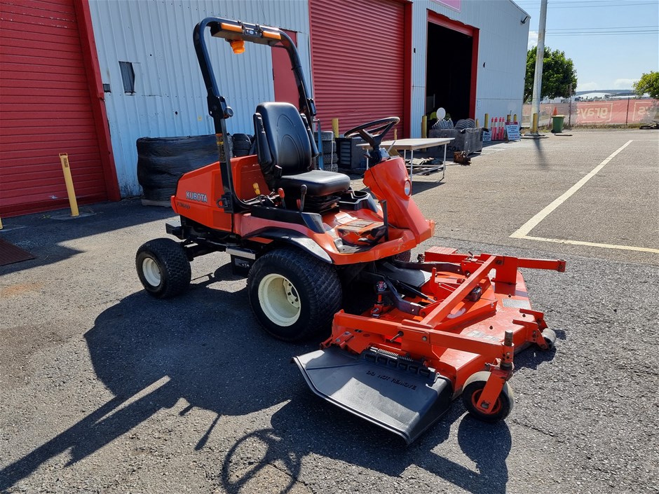 Kubota F3680 Out Front Mower