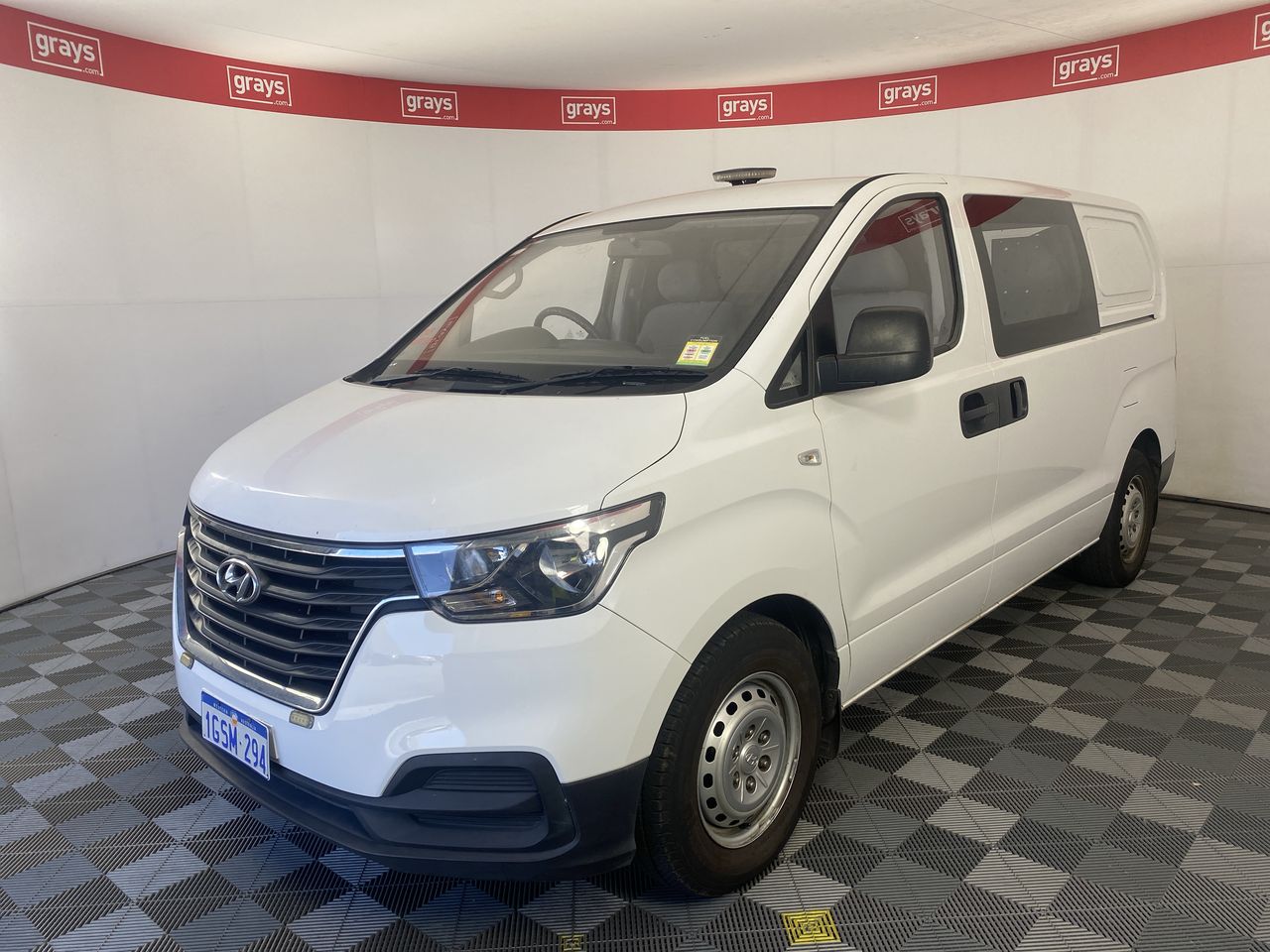 2018 Hyundai iLOAD TQ II Turbo Diesel Automatic Van Auction (0001 ...