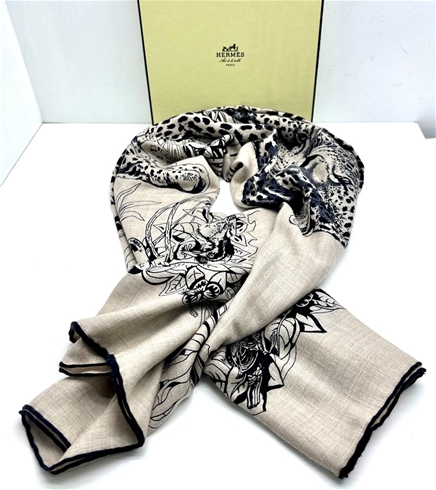 Sold at Auction: HERMES PARIS CASHMERE AND WOOL SCARF