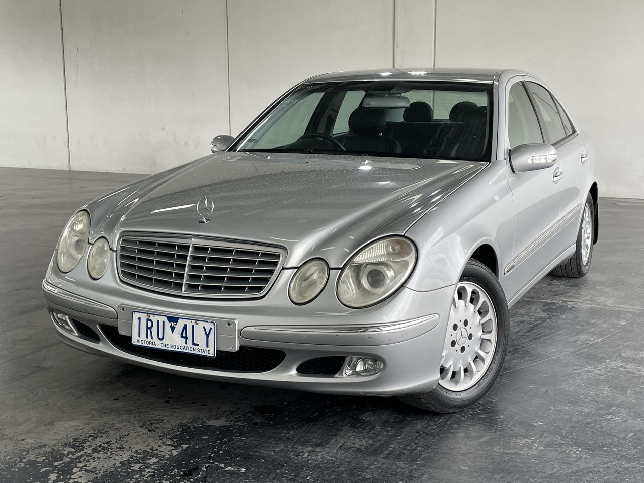 2002 Mercedes Benz E240 Elegance W211 Automatic Sedan Auction (0001 ...