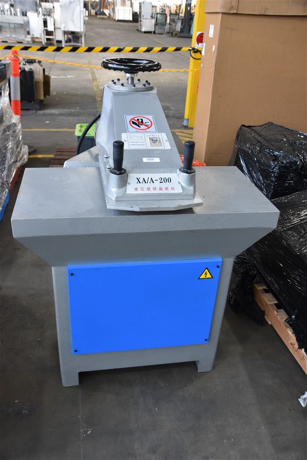 Unreserved Hydraulic 20 Ton Clicker Press