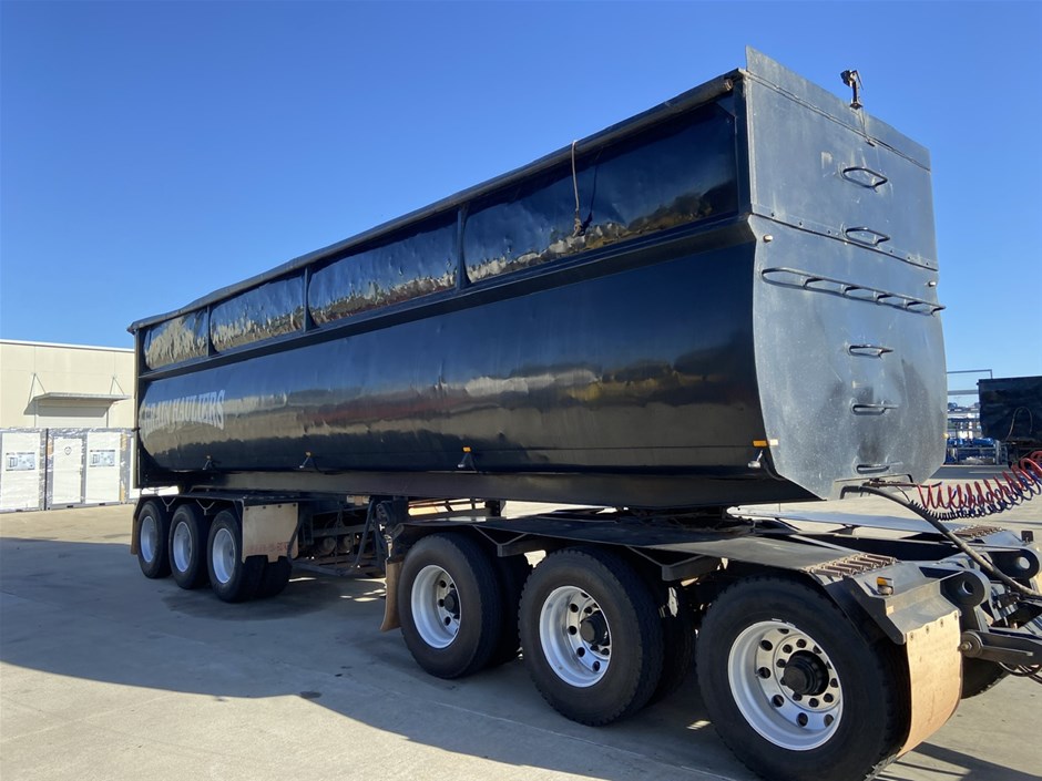 2 x 2008 Ausquip JABAQ1 Triaxle Tipper Trailers with Tri Dolly Auction