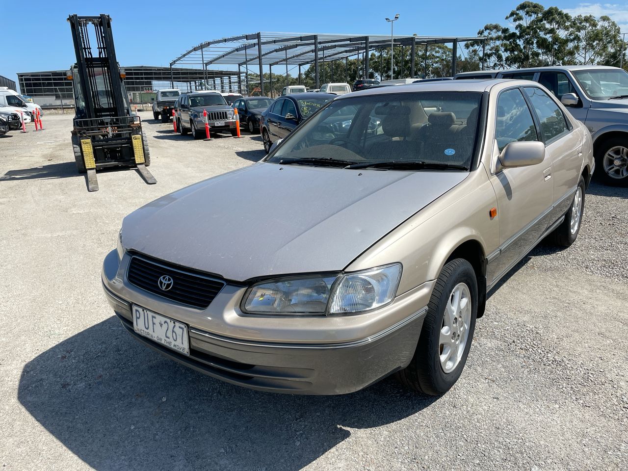 1999 Toyota Vienta Grande MCV20R Automatic Sedan