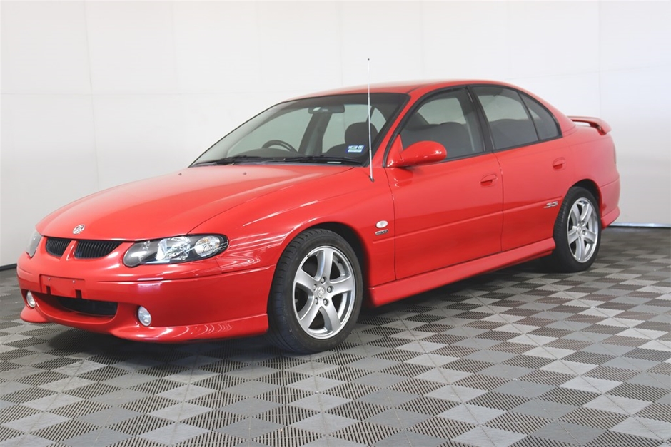 2001 Holden Commodore SS VX Manual Sedan