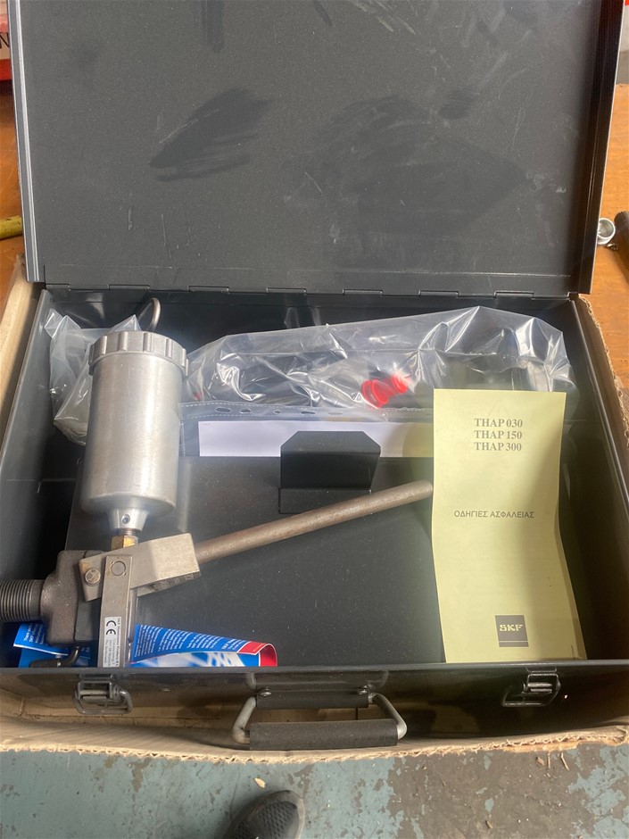 SKF Oil Injector Pump Set, Air driven Ovako Coupling SKF Auction (02163024557) Grays Australia