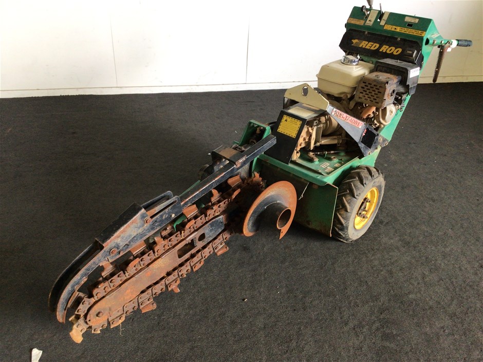 Red Roo Trencher Auction (0025-7043764) | Grays Australia
